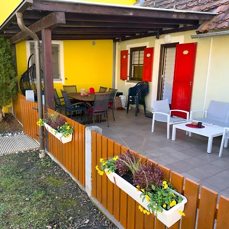 La Hiska Catez With Tickets - Each Guest Gets 2 Entries Per Day Catez ob Savi