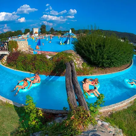 Casa vacanze La Hiska Catez With Tickets - Each Guest Gets 2 Entries Per Day