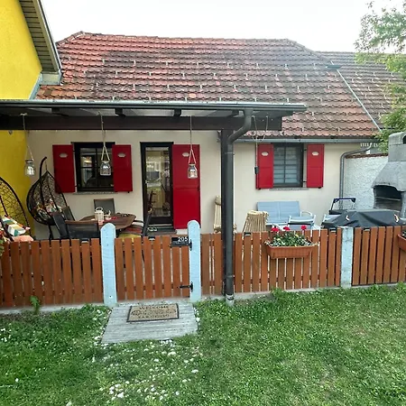 La Hiska Catez With Tickets - Each Guest Gets 2 Entries Per Day Vakantiehuis