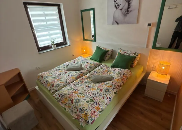 Počitniška hiša La Hiska Catez With Tickets - Each Guest Gets 2 Entries Per Day *