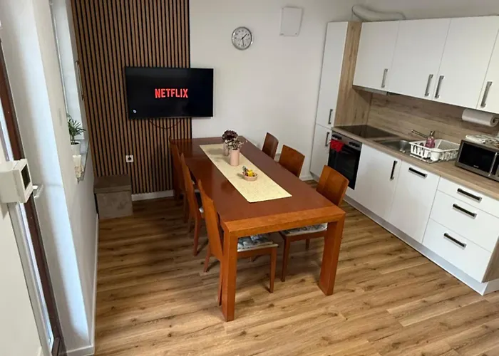 La Hiska Catez With Tickets - Each Guest Gets 2 Entries Per Day Počitniška hiša Catez ob Savi